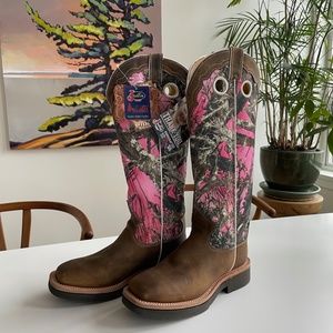 Justin Women's  Snake Boots